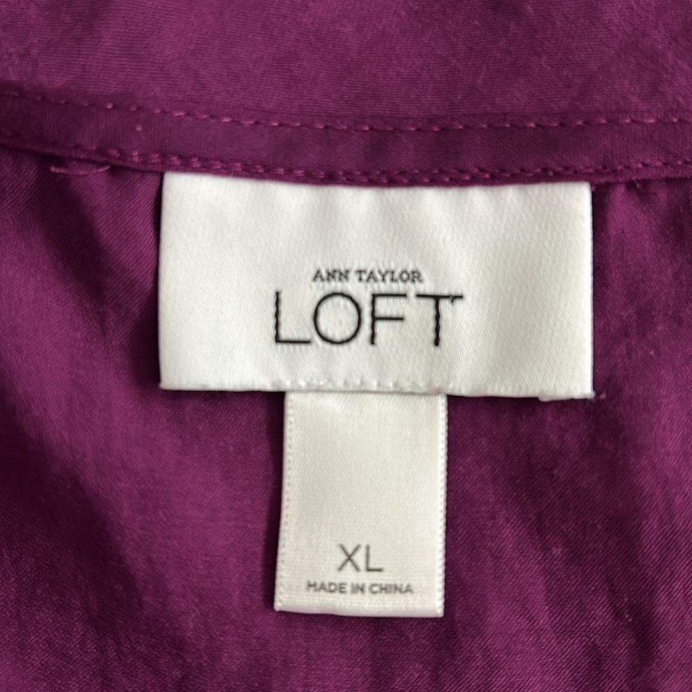 LOFT Purple Ruffled Sleeveless Top - Picture 5 of 6